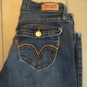 524 Too Super low levis